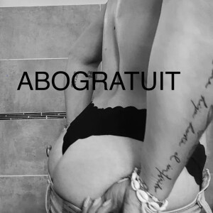 Blonde_34 MYM