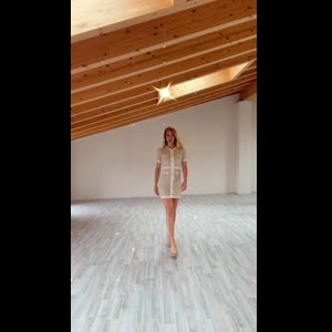 Blondiemodel MYM