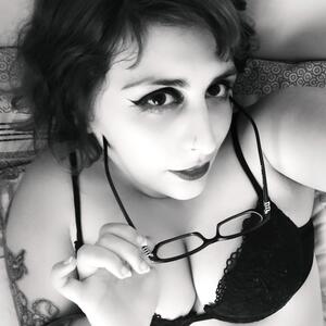 Bratty_lunatique_ MYM