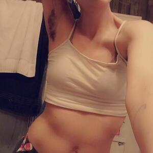 Brokegirl30 MYM