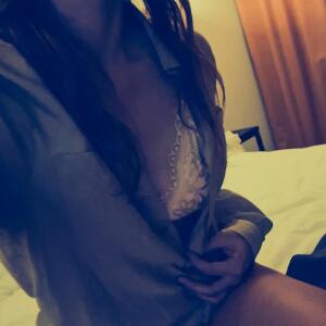 Brunette_coquinette MYM