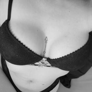 Brunetttte19 MYM