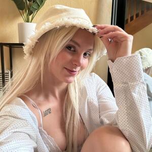 Cam_lio MYM