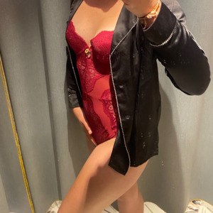 Camille_27 MYM
