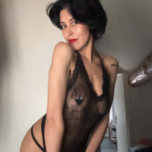 Camilleflower MYM