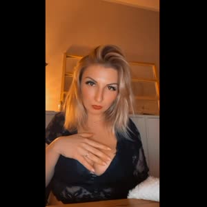 Capucine_porno MYM