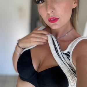 Capucine_porno MYM