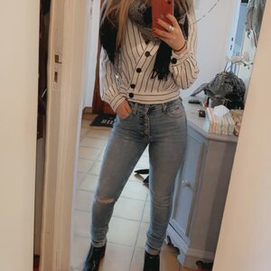 Carla17 MYM