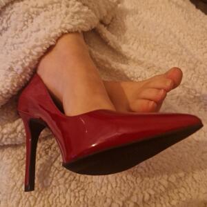 Carla_feet_ MYM