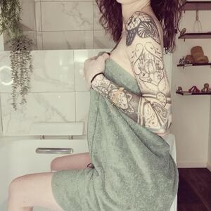 Cata_leya_ MYM
