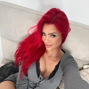 Cati_kiss MYM
