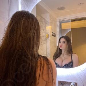 Celia_ricci_ MYM