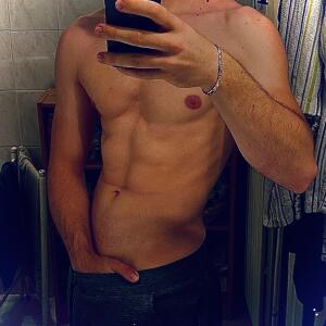 Charles_xl MYM