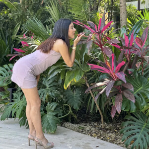 Charlotte_milf MYM