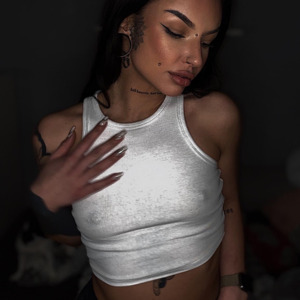 Charlotte_wkyns MYM