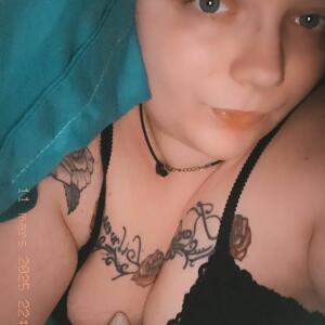 Charlyne310 MYM