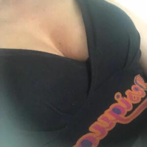 Charmeusecoquine_ MYM