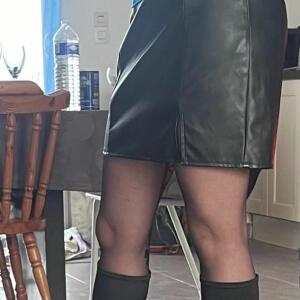 Charmeusecoquine_ MYM