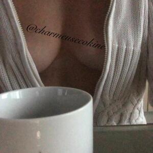 Charmeusecoquine_ MYM