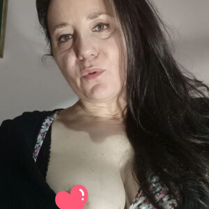 Chatte-poilue-xl MYM