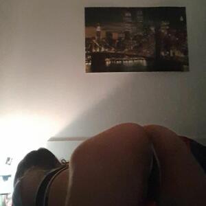 Cherry_Lo MYM