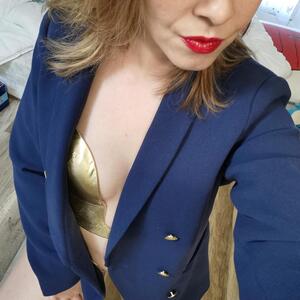 Cherryl_bordeaux MYM