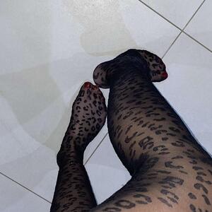 Chiara_feets_ MYM