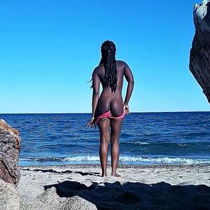 Chienne_africaine_maman_nympho MYM