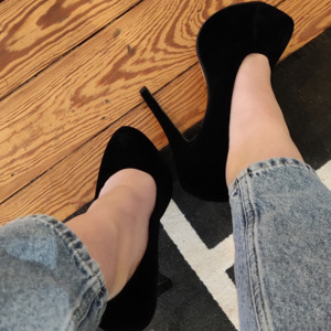 Chloee_feet MYM