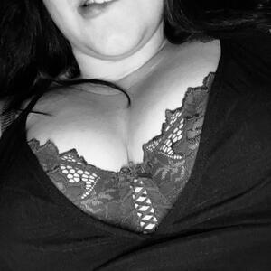 Chou-coquine-hot MYM