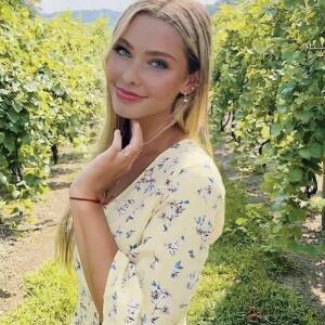 Clara771582 MYM
