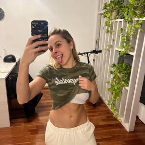 Clara_blondy MYM