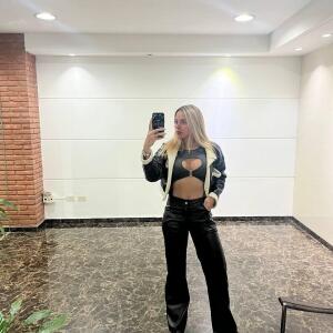 Clara_blondy MYM