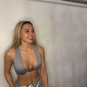 Clara_blondy MYM