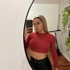 Clara_blondy MYM