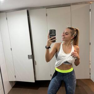 Clara_blondy MYM