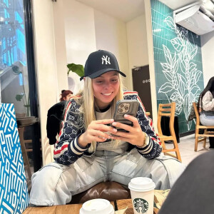Clara_blondy MYM