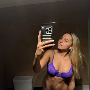 Clara_blondy MYM