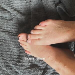 Clara_feetgirl MYM