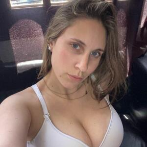 Clara_licieuse MYM