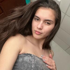 Clara_ptite_sucette MYM
