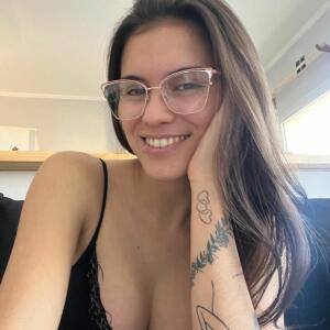 Clara_ptite_sucette MYM