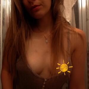 Clara_xx MYM