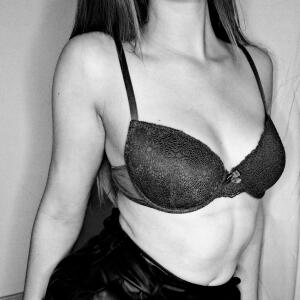 Clara_xx MYM