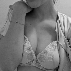 Clara_xx MYM