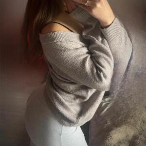 Claraa_dosantos MYM