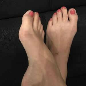 Clarafeet_fr MYM