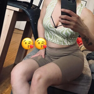 Clarahot24 MYM