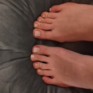 Claraprettyfeet MYM