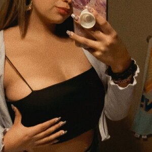 Claudianude MYM
